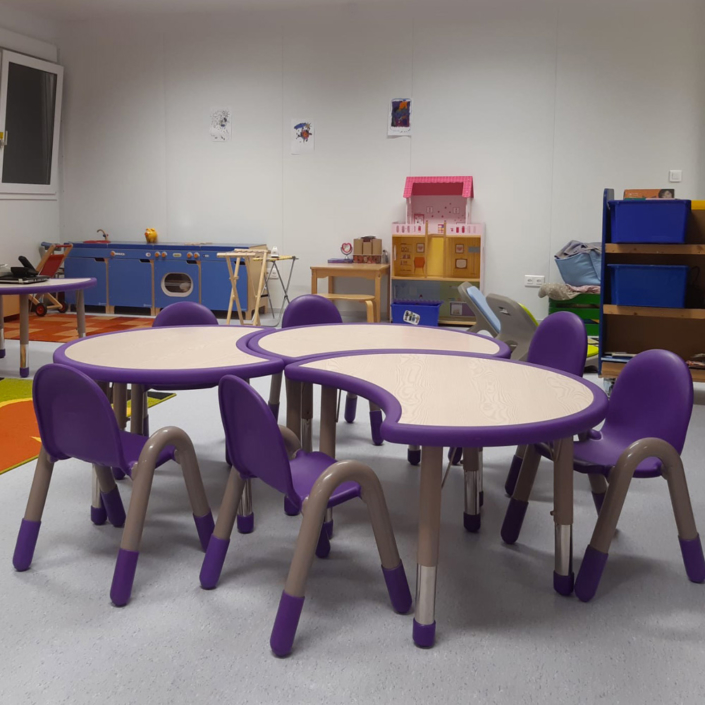 Tables-Snoopy